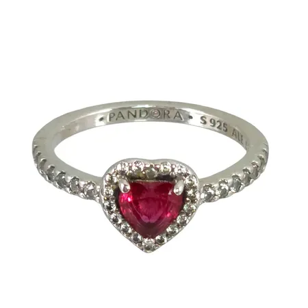 Carmoséring Hjärta Pandora silver 925/1000 (Ale), röd & vita stenar, stl:16,0 mm, bredd 1,8-8,2 mm, stenar utan anmärkning Vikt: 1,9 g