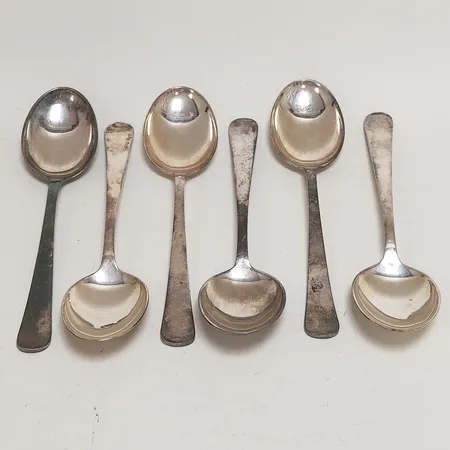 Sex efterrättsskedar modell Excellens längd: 15,5cm, Stockholm, silver 830/1000 Vikt: 228,1 g