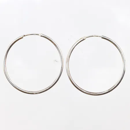 Örhängen runda, Ø39mm, bredd 2mm, 925/1000 silver.  Vikt: 3,8 g