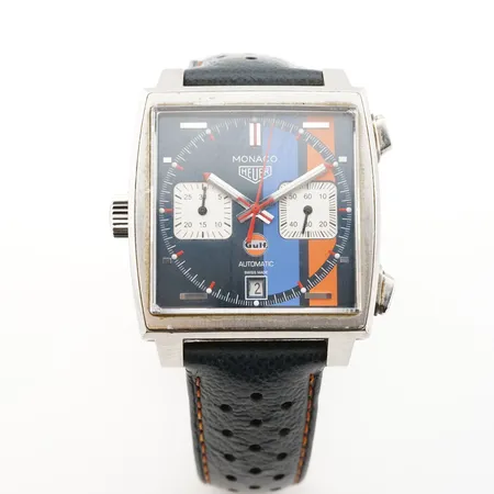 Herrur Tag Heuer Monaco Gulf, stå, automatisk, 39x39mm, refnr CAW211R, serie nr: WHR2726, Box & cert, uttagen på auktion i Helsingborg hos Pantbanken Sverige