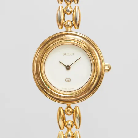 Damur Gucci Interchangeable fem utbytbara bezel ringar, quartz, stål, ref 11/12, serie nr 0156255, extra länk bitar, repigt glas, färgbortfall på metall, etui.  Vikt: 0 g