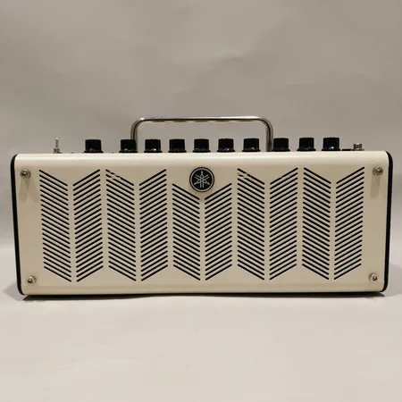 Förstärkare Yamaha, THR10, Snr T533193WY Strömkabel ingår. Skickas med paket.