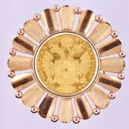Brosch/hänge Ø36 mm 14K. Vikt: 7,6 g