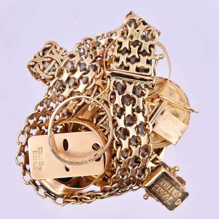 Diverse guld 18K. Vikt: 68,1 g