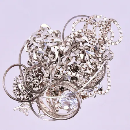 Diverse silver 925/1000. Vikt: 43,5 g