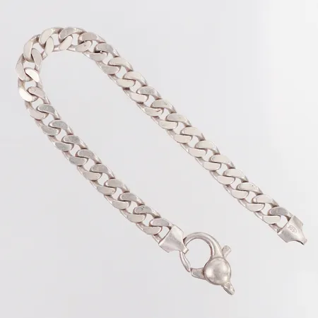Armband Pansar GHA längd ca 18cm, bredd 6,5mm, lås defekt, 925/1000 silver Vikt: 18,1 g
