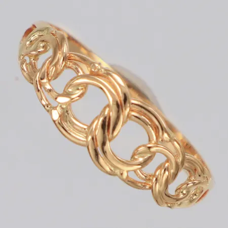 Ring Bismarck stl:19, bredd 7mm, nyskick, 18K Vikt: 1,7 g
