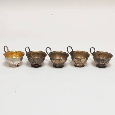 Fem supkoppar Ø63mm, höjd ca 52mm, silver 830/1000 Vikt: 130 g