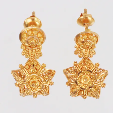 Örhängen längd 28mm, skruvstift, 22K Vikt: 9,8 g
