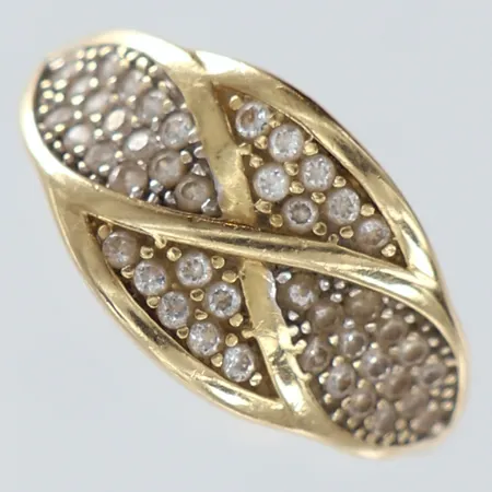 Ring med vita stenar stl:17¼ bredd 10mm 14K Vikt: 3,5 g