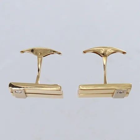 Manschett knappar med vita stenar 18x8mm GHA 18K Vikt: 6 g