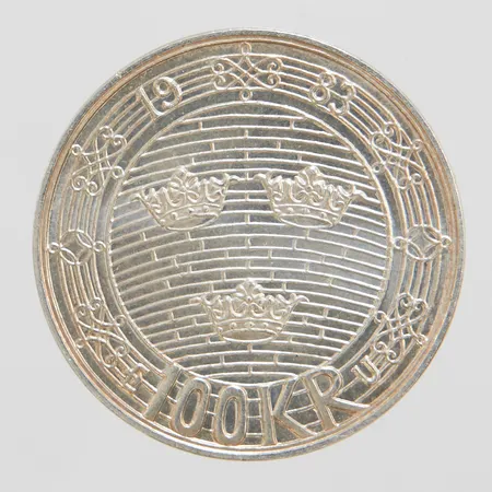 Mynt Sveriges riksdag 1983 100kr Ø32mm, silver 925/1000 Vikt: 15,9 g