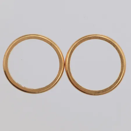 2 ringar stl 17 gravyr 18K Vikt: 7,6 g