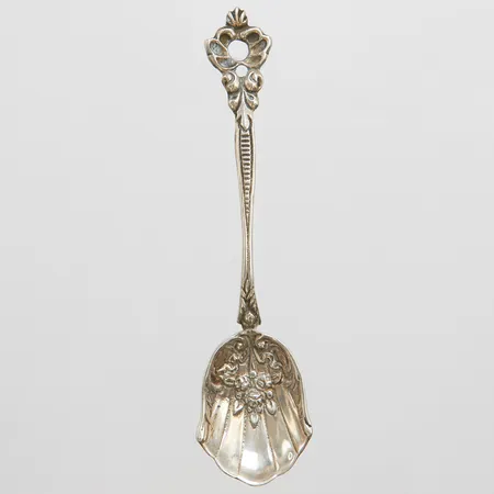 Sockersked med blomdekor längd: 10,3cm, silver 830/1000 Vikt: 12,2 g