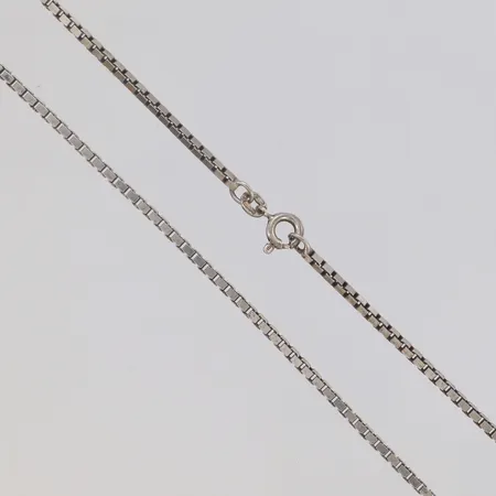 Kedja Venezia, längd 80cm, bredd 1,8mm, Unoaerre 835/1000 silver Vikt: 16,6 g