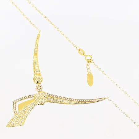 Collier vita stenar, 43-44cm, bredd 1-70mm, bucklor, 21K Vikt: 4,7 g