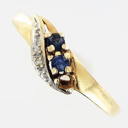 Ring stenar, stl 16½, en sten saknas, 14K Vikt: 1,4 g