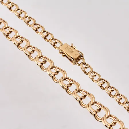 Collier i 18K guld, 45,5cm, Bismarck, docerat, bredd 4,6-7,4mm, tillverkad av Curt Hallberg Guldvarufabrik Ab, år 1966, vikt 20,47g.