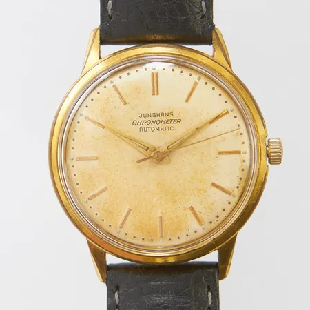 Herrur Junghans Chronometer, doublé, automatisk, 35mm, boettnr 88996, läderarmband ej original, servicebehov, inga tillbehör. 