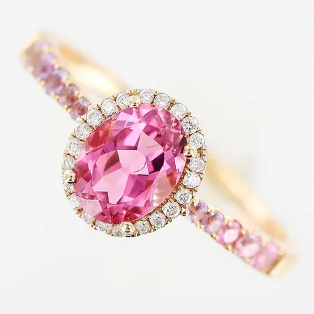 Ring rosa stenar och diamanter 22 x ca 0,005ct, stl 20, roséguld, 18K Vikt: 3,7 g