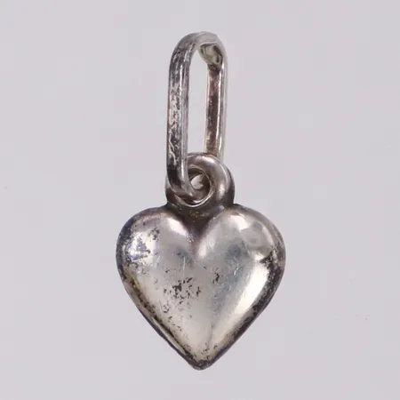 Hänge, längd 16,3mm, bredd 8,3mm, 925/1000 silver Vikt: 0,6 g