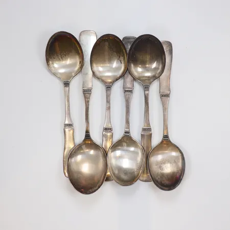 6st Dessertskedar modell Uppsala längd 15,5cm MGAB silver 830/1000 Vikt: 195,3 g