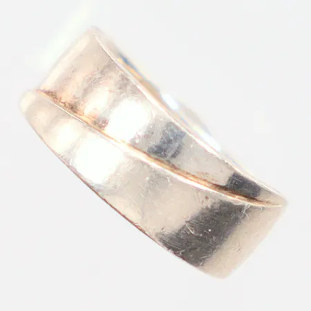 Ring silver 925/1000, Guldfynd, Ø16  Vikt: 5 g