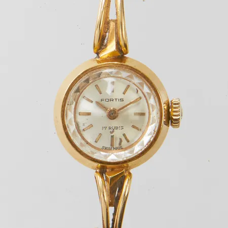 Damur Portis 18K, manuell, 17mm, boettnr 5367, armband 18K, längd ca 18,5cm, repig, bruttovikt: 20,3g.