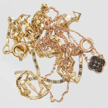 Diverse guld, trasigt, stenar, 14K, bruttovikt 3,8g Vikt: 3,8 g