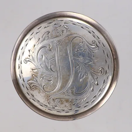 Burk med lock, höjd 35mm, Ø50mm, monogram, Gustaf Dahlgren & co, år 1915, 830/1000 silver Vikt: 45,2 g