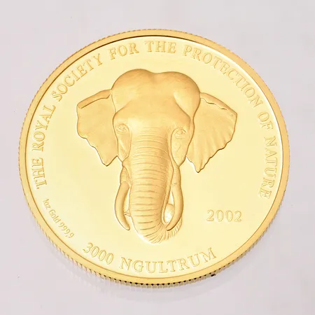 Guldmynt, 24K, Kingdom of Buthan, år 2002, Ø39mm, nr 532/1000, plastetui, box. Vikt: 31,1 g