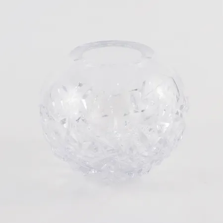 Vas Orrefors, Carat, design Lena Bergström, höjd ca 11 cm, etikettmärkt Skickas med paket.