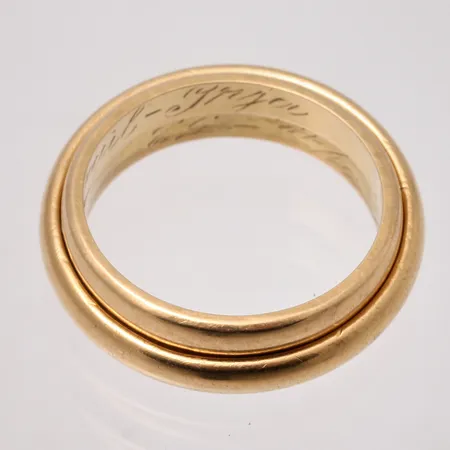 Diverse defekt guld, 18K, vikt 11,43g.