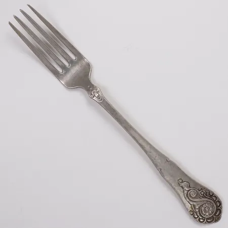 Matgaffel 20cm, gravyr, 830/1000 silver Vikt: 40,7 g