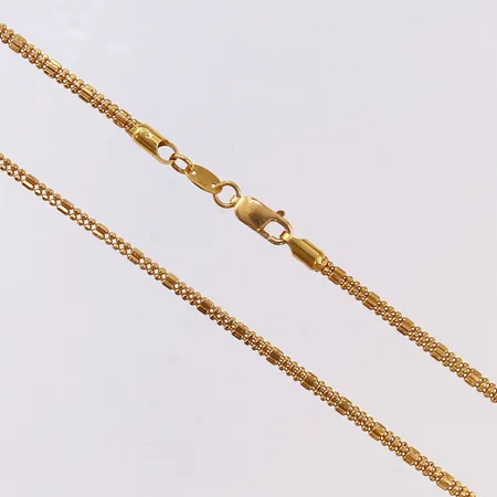 Kedja, längd 45,5cm, bredd 1,9mm, 21K. Vikt: 9,4 g