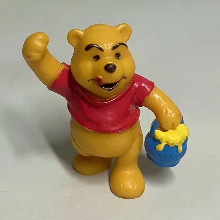 Nalle Puh Bullyland Disneyfigur, gjord i Tysklad, 5,5cm, färgbortfall