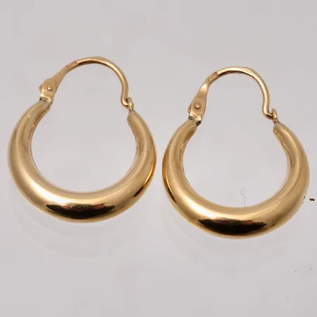 1par örhängen i 18K guld, mått 15,7x20,8mm, bredd 3,5mm, vikt 1,58g.