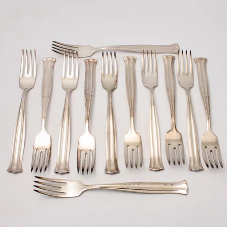 12st gafflar i silver, 18cm, modell Birgitta, tillverkad av Mema, 830/1000, vikt 505,33g.