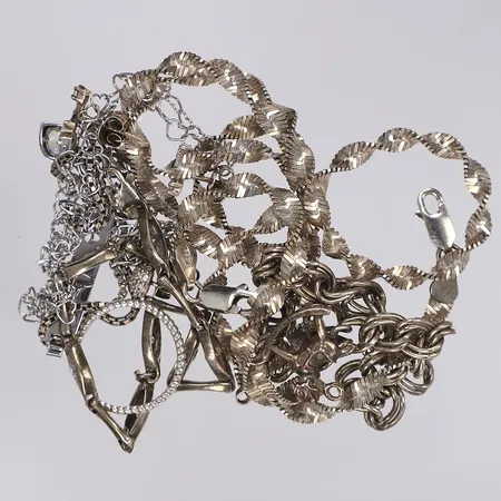 Parti silversmycken delvis defekt Vikt: 40,6 g Vikt: 40,6 g