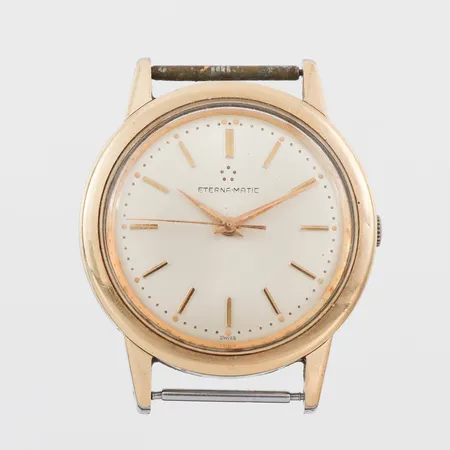 Herrur Eterna-Matic,tickar igång men ej funktionstestat,diameter ca 34.9 mm,stål,repor,saknar armband.