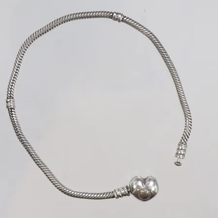 Armband med lås Pandora 22 cm bredd 3-10mm, små skevheter silver 925/1000 Vikt: 16,3 g