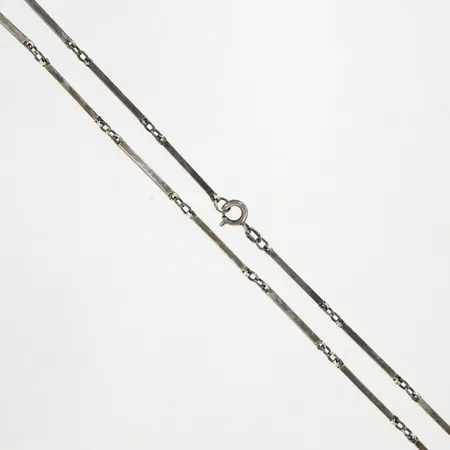 Collier med stavar 42cm, bredd: 2mm, silver 830/1000 Vikt: 8,2 g