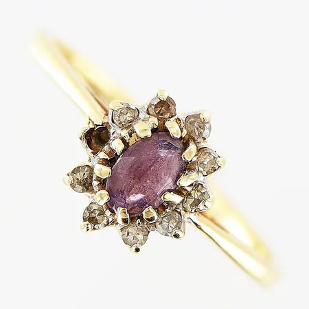 Ring, stenar, stl 16¾, en sten saknas, 14K Vikt: 1,8 g