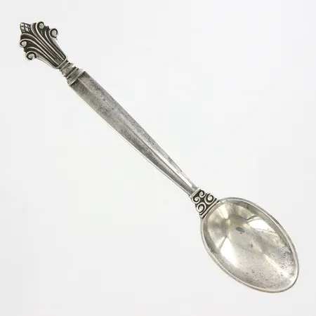 Moccasked Georg Jensen,  modell Dronning/Acanthus, ca 9,5cm, 925/1000 Silver Vikt: 9,8 g