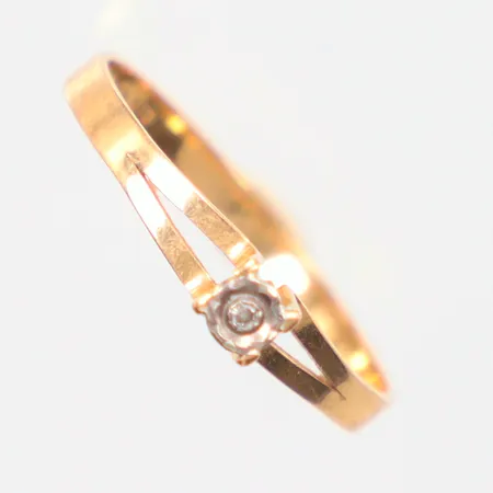 Ring Ø17¼, 18k Vikt: 1,5 g