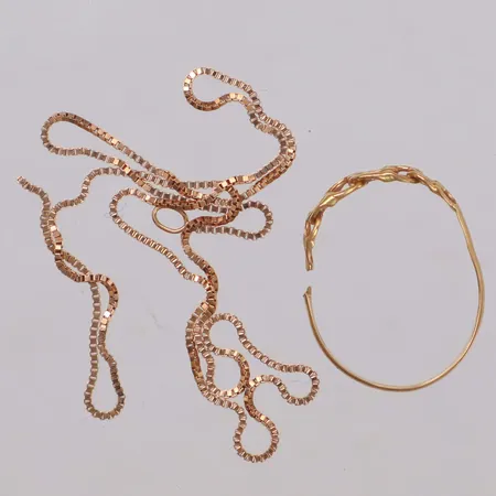 Diverse guld, defekter, 18K Vikt: 2,3 g