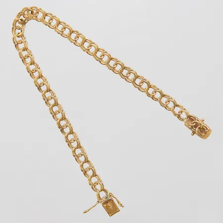 Armband, Bismarck, längd: 17,5cm, bredd: 5,2mm, svenska stämplar, 18K Vikt: 7,7 g