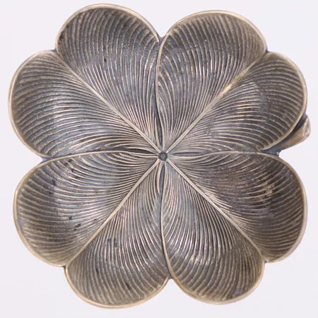 Skål, fyrklöver, Gianmaria Buccellati, höjd 9,2mm, bredd 44,3mm, Milano, 925/1000 silver Vikt: 17,7 g