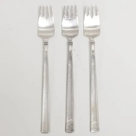 3 Matgafflar, modell: Paris, längd: 173mm, MEMA, Lidköping, 1965, 1975, missfärgade, silver, 830/1000 Vikt: 98,9 g