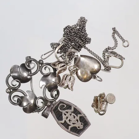 Diverse silver delvis defekt silver 830/1000 Vikt: 20,9 g